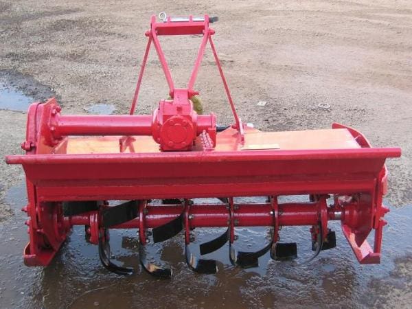 روتيوا تور 24 تيغه وسط با کارکرد موثر در زمين هاي کشاورزي